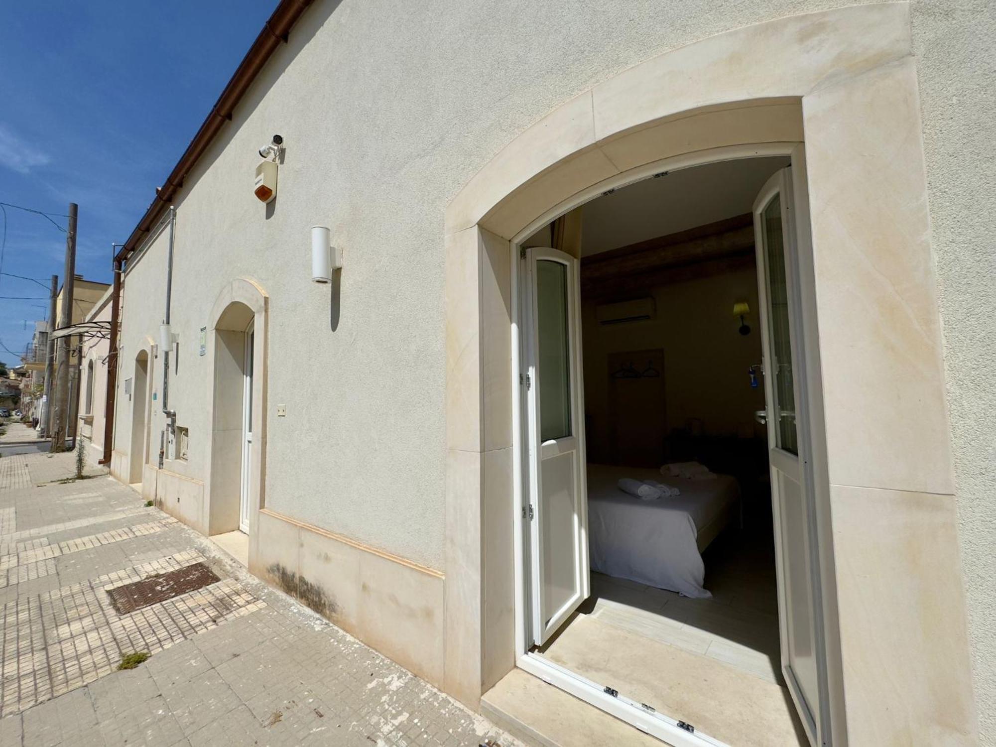 Hotel Re Bafe Syrakuzy Zewnętrze zdjęcie